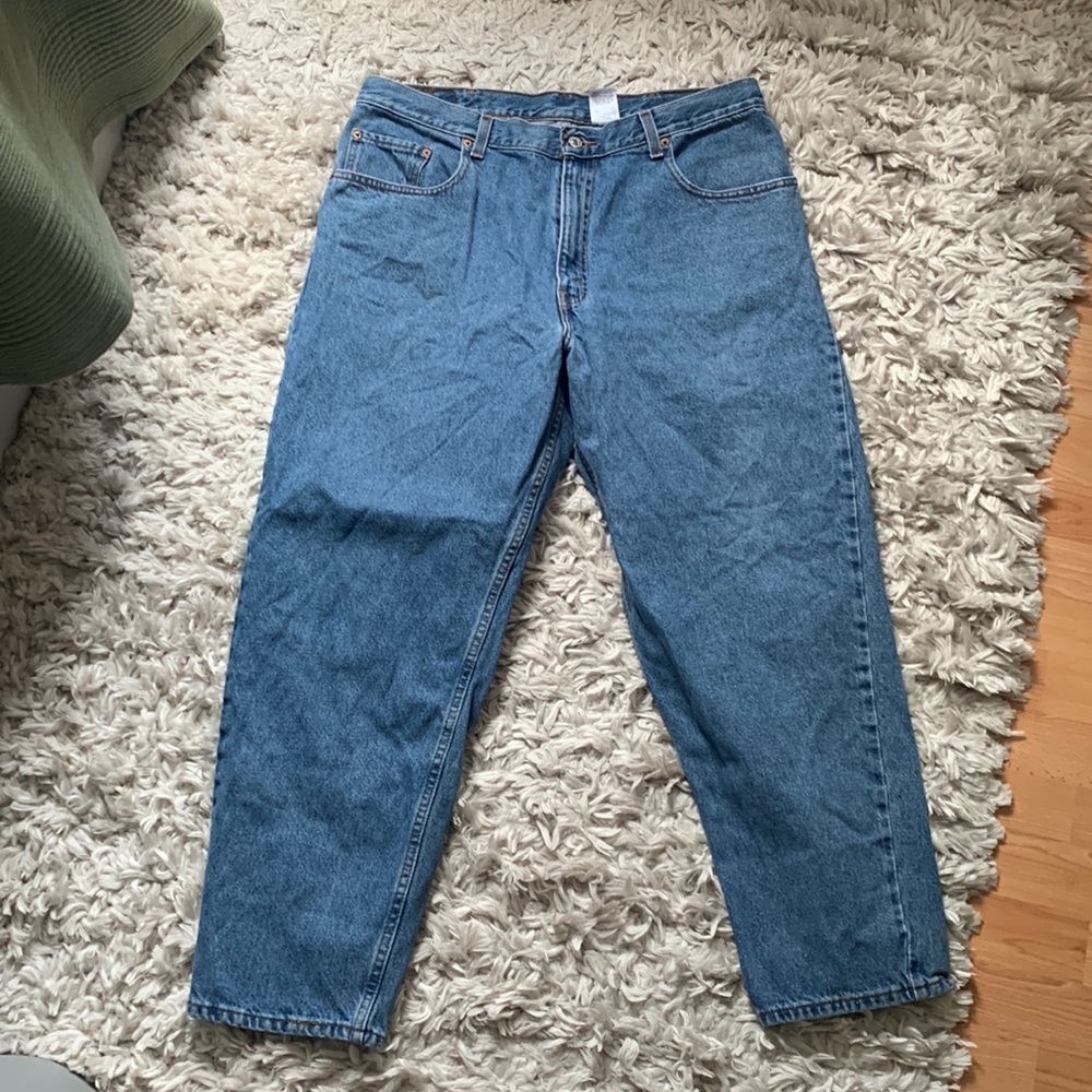 Straight leg vintage Levi’s jeans